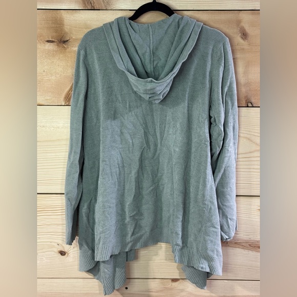 Barefoot Dreams Cozy Chic Ultra Lite Cardigan - Picture 4 of 6